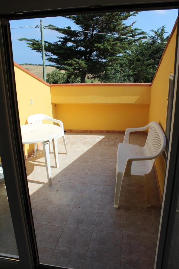 Bed and Breakfast La Mansarda à Biancareddu Extérieur photo
