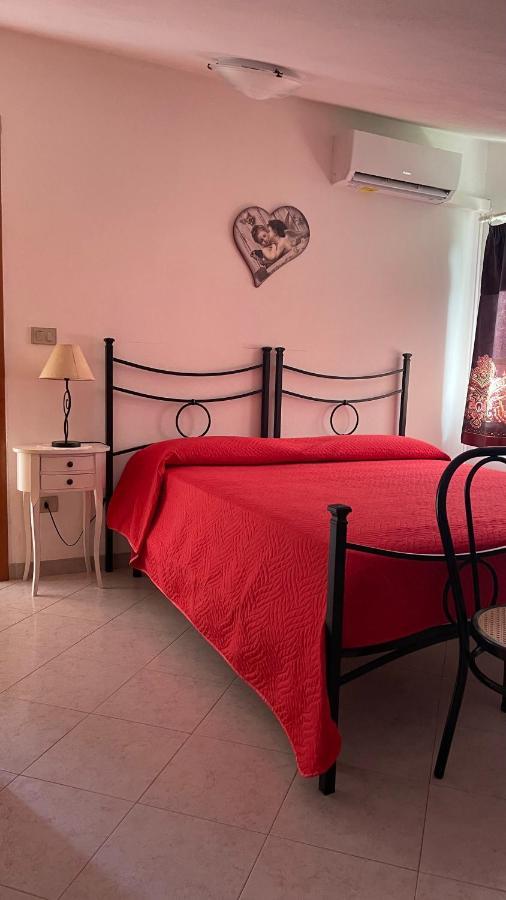 Bed and Breakfast La Mansarda à Biancareddu Extérieur photo